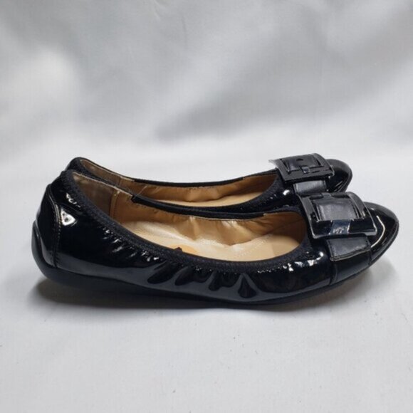Marc Fisher Rosa Black Patent Leather Women's Ballet Flat Size 7 - Picture 3 of 13